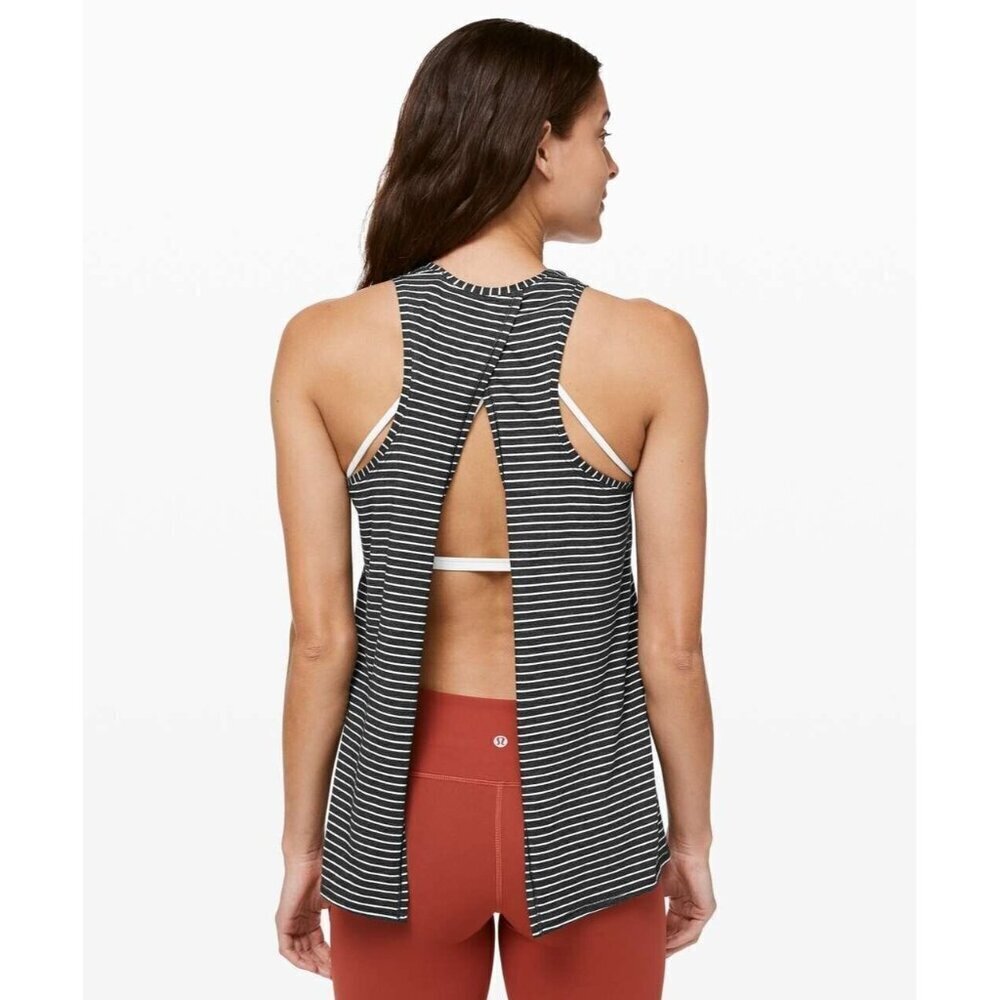 Lululemon All Tied Up Tank Modern Stripe Heathered Black White Womens Size 6